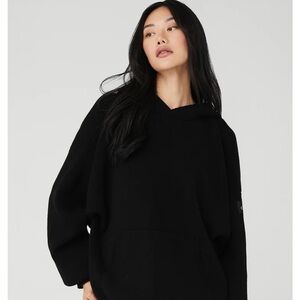 Alo Yoga Hooded Sweater